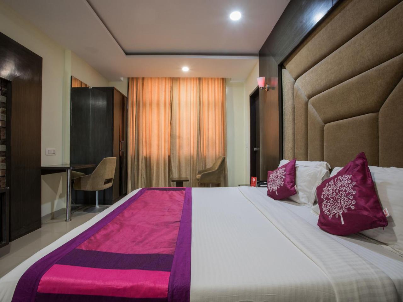 Capital O 1546 The Sensation Hotel Indore Exterior photo