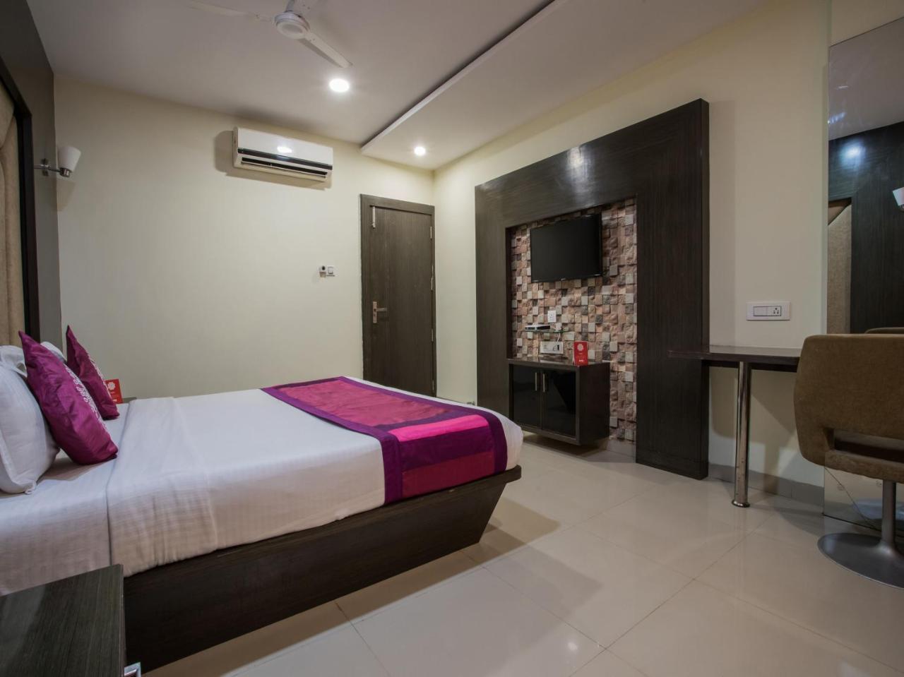 Capital O 1546 The Sensation Hotel Indore Exterior photo